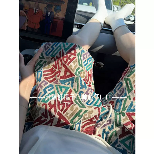 潮牌美式字母涂鸦针织短裤男夏季设计感提花刺绣宽松休闲五分裤子 - 图3