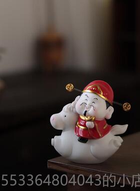 高档生马陶瓷摆车件办公室肖博驾古架饰品财神到创意小礼品载财神