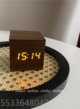 高档ooahz 送早睡早起~木质桌面面声控时n钟 is桌摆件适合朋友的
