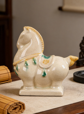 唐三彩陶瓷如意小马桌面创意摆件
