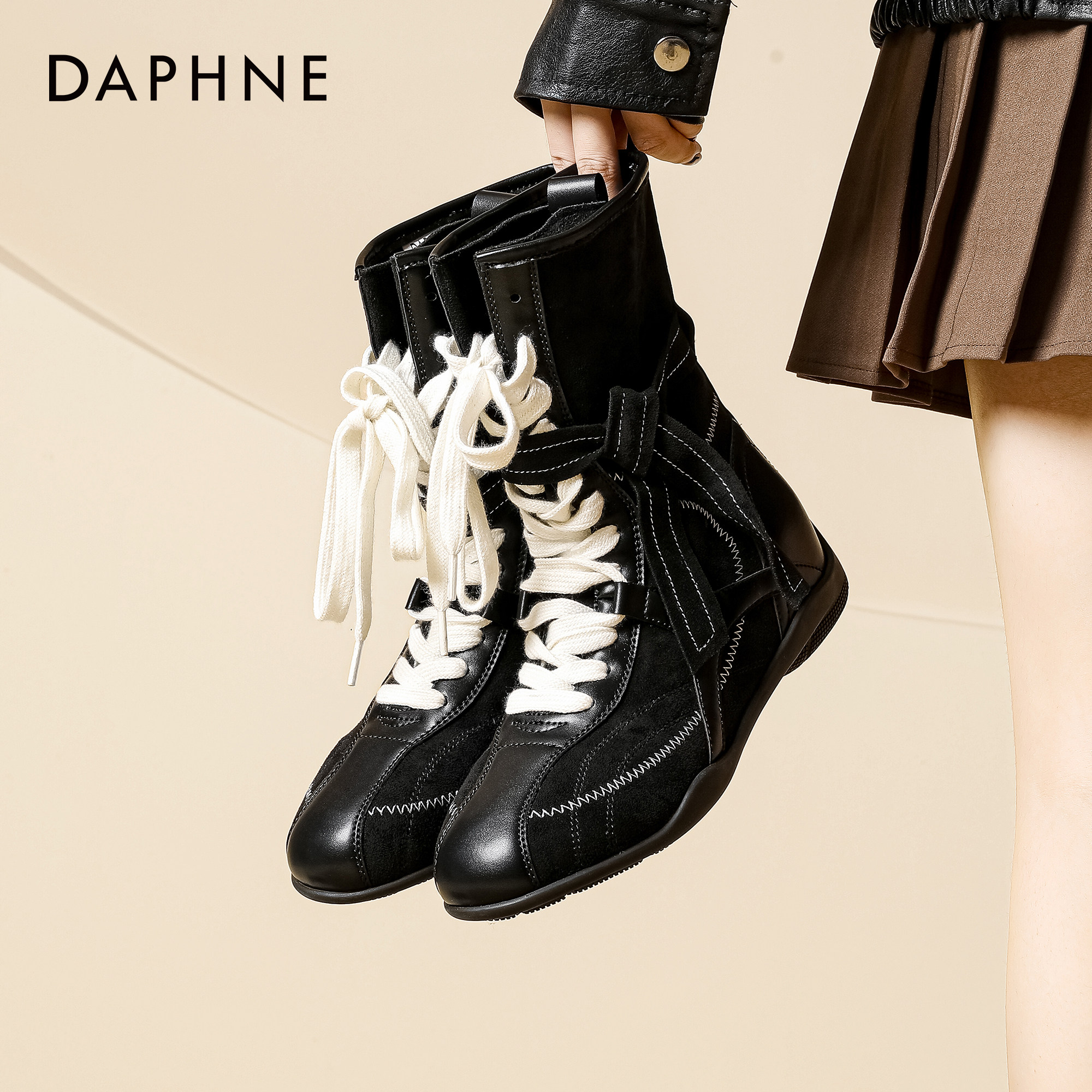 达芙妮加绒德训鞋女2025新款冬季保暖鞋舒适百搭软底魔术贴休闲鞋,淘宝优惠券,粉丝福利购,淘宝优惠卷