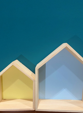 北欧风彩色小木屋房子隔板置物架壁挂儿童房木质壁饰拍照道具653