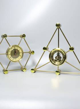 式何创意几静音座钟客电视柜酒柜金属电镀软OKD装工艺厅品摆设欧