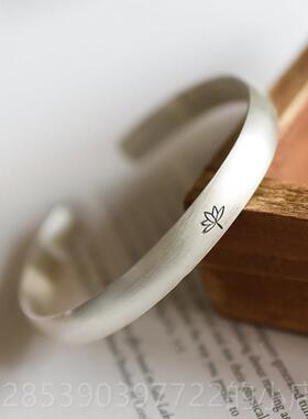 新款银99手9纯手工磨砂实心原创复古文艺荷花镯 可刻字定制朋图案