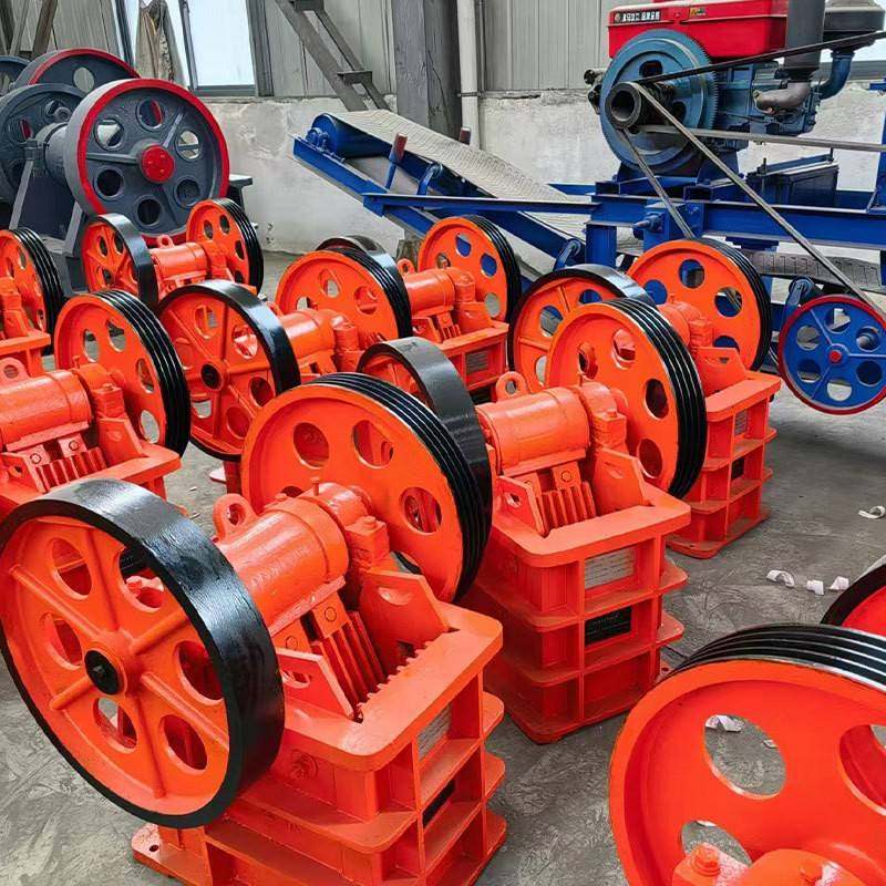 移动型玄武岩花岗岩颚式破碎机油电两用碎石机铜铁金矿石粉碎机,淘宝优惠券,粉丝福利购,淘宝优惠卷