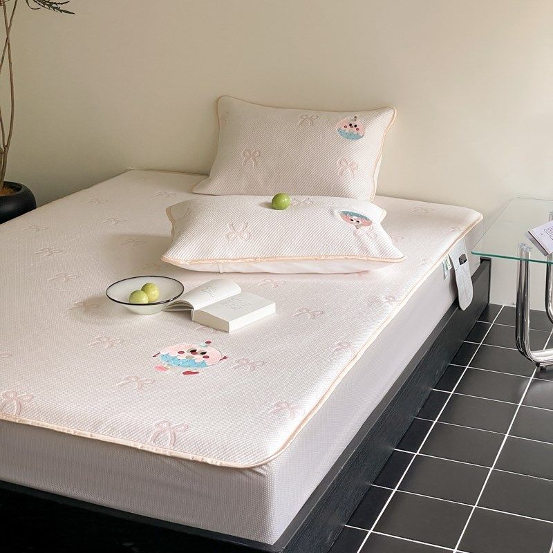 梨梦 甜甜圈 可爱冰丝凉席三件套凉感豆豆夏季席子床笠款双人床上,淘宝优惠券,粉丝福利购,淘宝优惠卷
