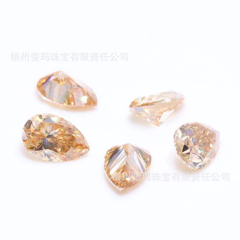 梨形香槟色莫桑石 水滴形莫桑钻0.5-3克拉香槟色裸石梧州莫桑现货,淘宝优惠券,粉丝福利购,淘宝优惠卷