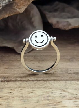Double-faced Smiley Sad Face Rotatable Rings  nd Anxiety Rin