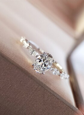 Huitan Dainty Women Engagement Rings AAA Cubic Zircon Silver