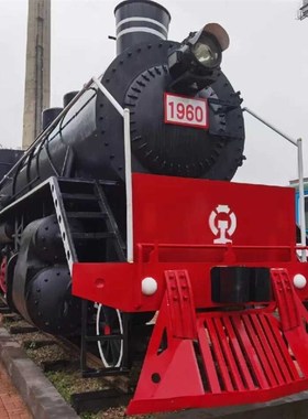 大型铁艺复古蒸汽火车头老式绿皮车厢餐厅民宿景区露营地美陈道具