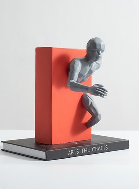 现代简约创意人物摆件 破壁者雕塑办公室书柜陈设售楼处 软装饰品