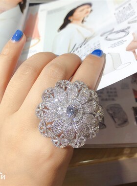 Luxury Big Ring Garland Round With AAA Cubic Zirconia Noble