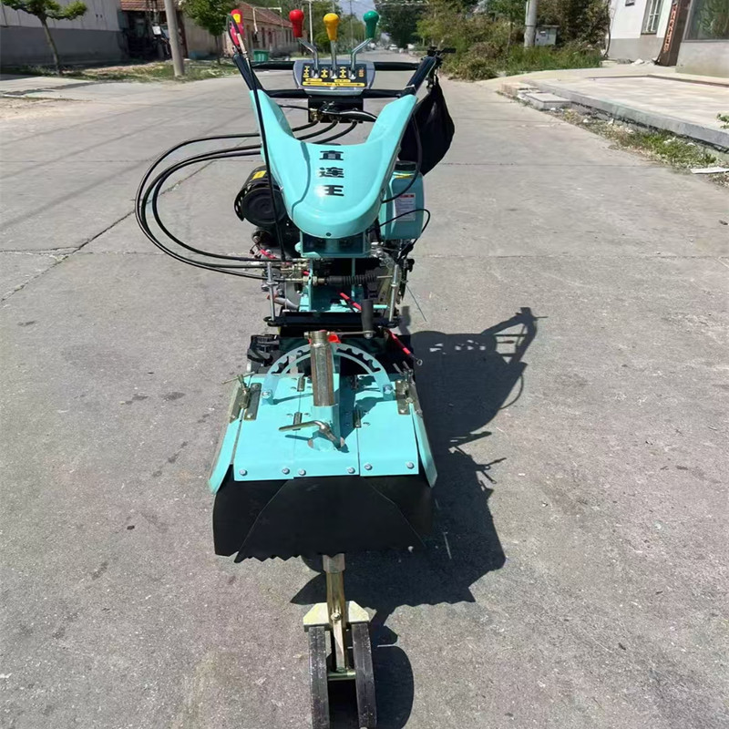 Ditching and cultivating machine for green onion planting, multifunctional greenhouse vegetable planting and ridging machine, front-rotating micro-tiller manufacturer