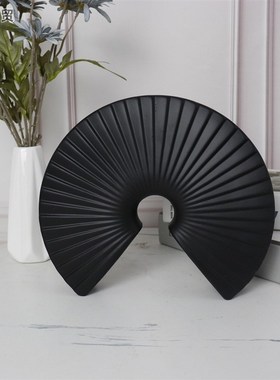 黑色白色扇形抽象艺术陶瓷摆件样板间办公室客厅电视柜工艺装饰品