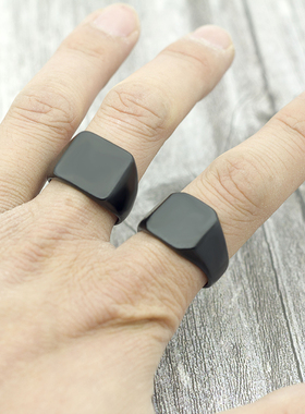 Fashion Simple Style Black Square Ring Classic Ring Wedding