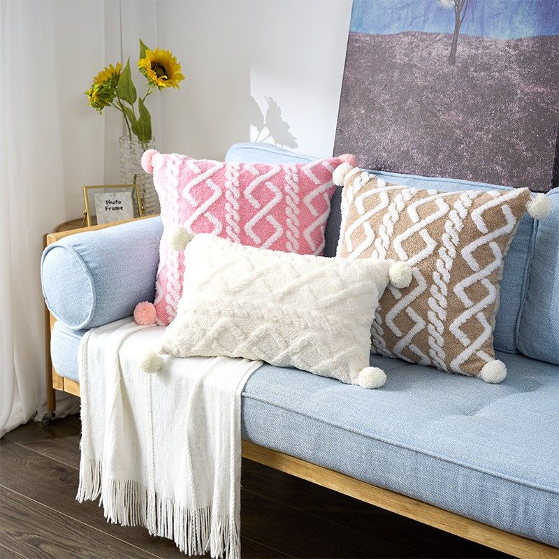 白色毛绒带毛球抱枕套女孩房客厅沙发50x50坐垫靠垫套不含芯,淘宝优惠券,粉丝福利购,淘宝优惠卷