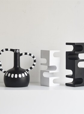 现代个性黑白几何艺术抽象异形摆件高级感样板间展厅软装饰品摆件