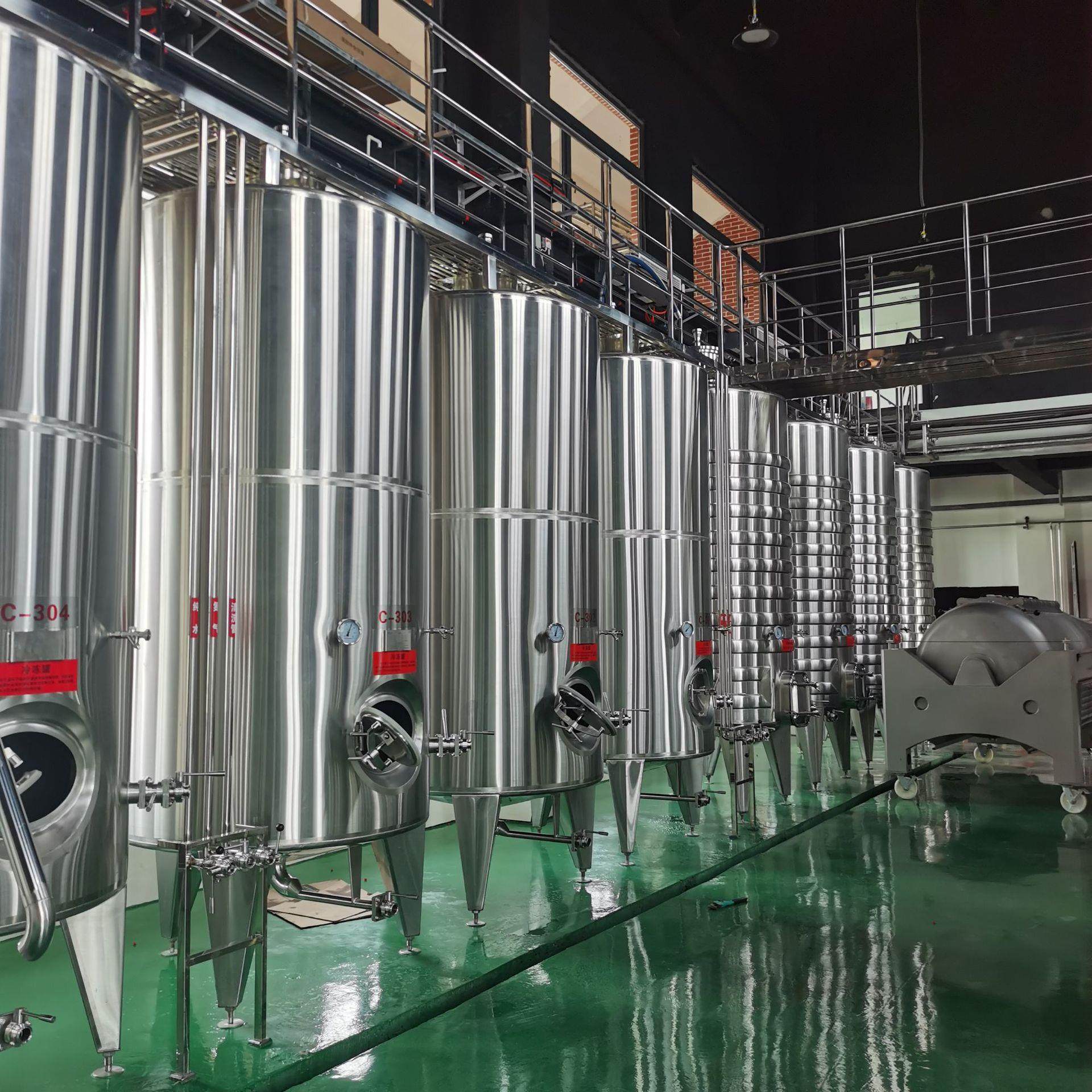 葡萄酒发酵罐 猕猴桃酒发酵罐 啤酒发酵罐 蓝莓酒发酵设备,淘宝优惠券,粉丝福利购,淘宝优惠卷