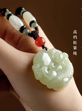 有求必应双面雕刻本命年护身符
