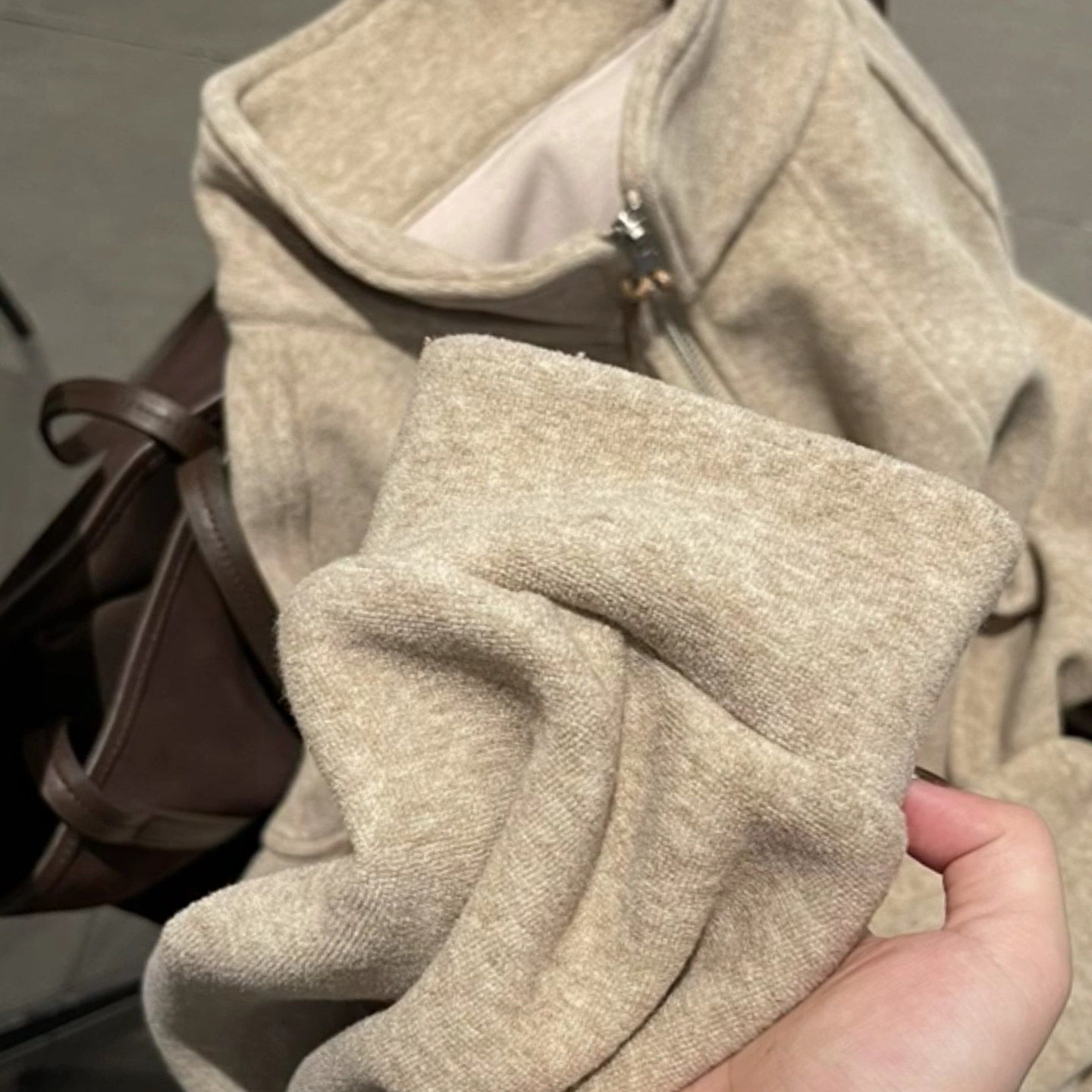 广州十三行高货爆款~慵懒抽绳半拉链高领加绒卫衣外套女秋冬外穿,淘宝优惠券,粉丝福利购,淘宝优惠卷