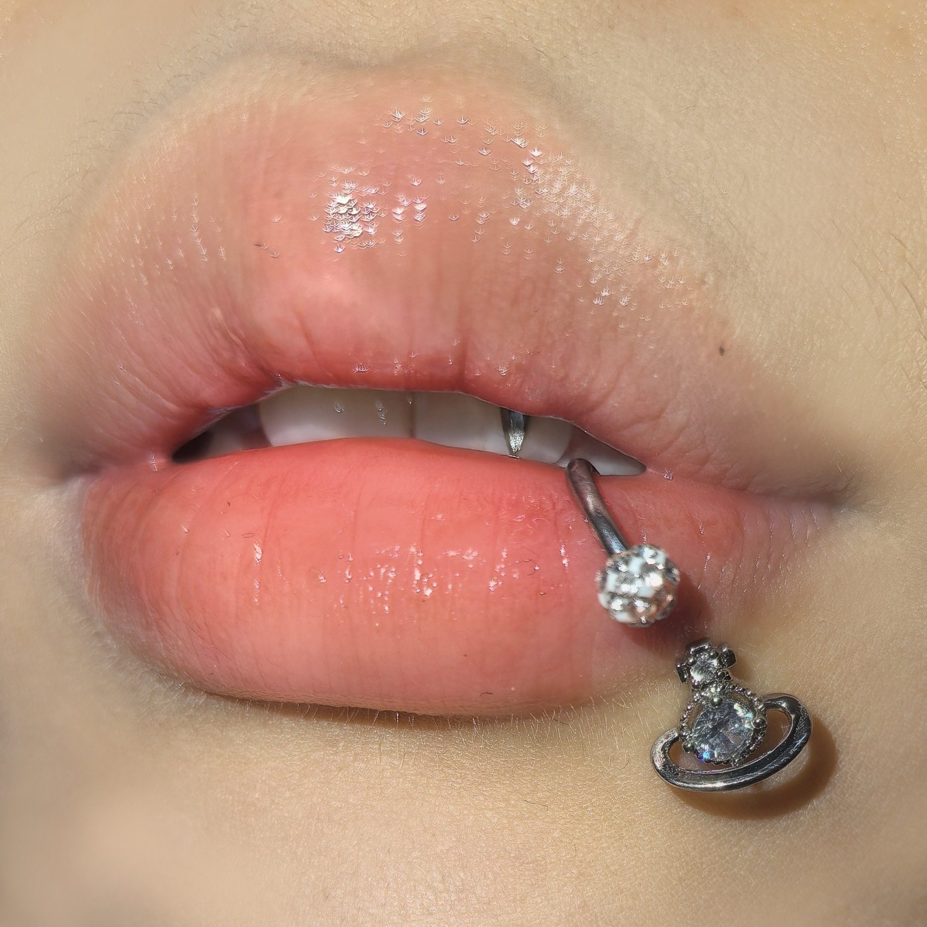 超闪三色小行星泥巴球钛钢穿刺饰品唇环耳骨环甜美风配件外牙,淘宝优惠券,粉丝福利购,淘宝优惠卷