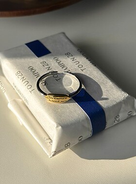 字母戒指女小众设计高级感中指可