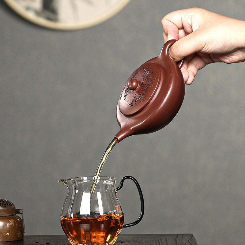 Yixing purple clay teapot fully hand-engraved original ore purple clay flat teapot teapot boutique tea set wholesale one piece drop shipping