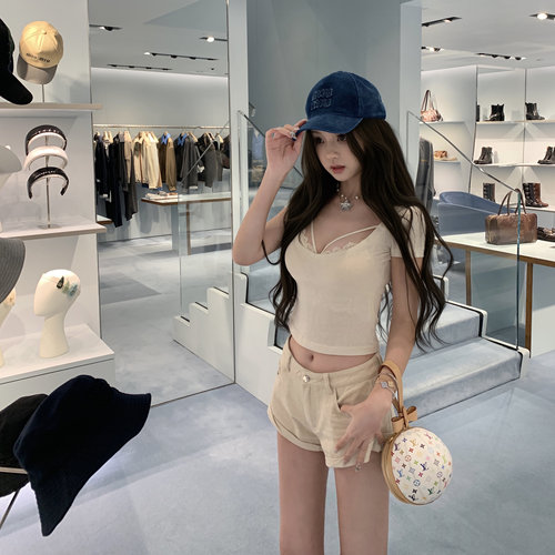 你的懒懒llan【腿精的心机】显腿长性感俏皮卷边设计牛仔短裤女 - 图3