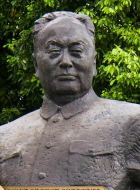 仿铜陈毅元帅雕像定制厂家 大型铸铜玻璃钢人物雕塑工艺品摆件