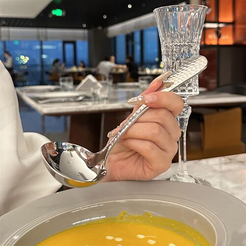 【老板娘家里自用】18/10不锈钢锤纹小汤勺家用加厚喝汤勺火锅勺 - 图1