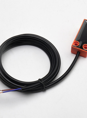 方形电容式接近开关传感器料位液位非金属感应器NPN常开三线24v