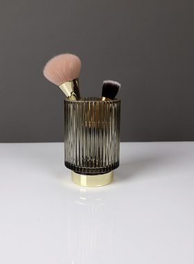 样板房衣柜衣帽间梳妆台飘窗托盘摆件颈模首饰软装家居装饰品轻奢