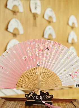 旗袍秀女扇绢面中国风夏季儿童折叠扇子汉服古风马面裙折扇舞蹈扇