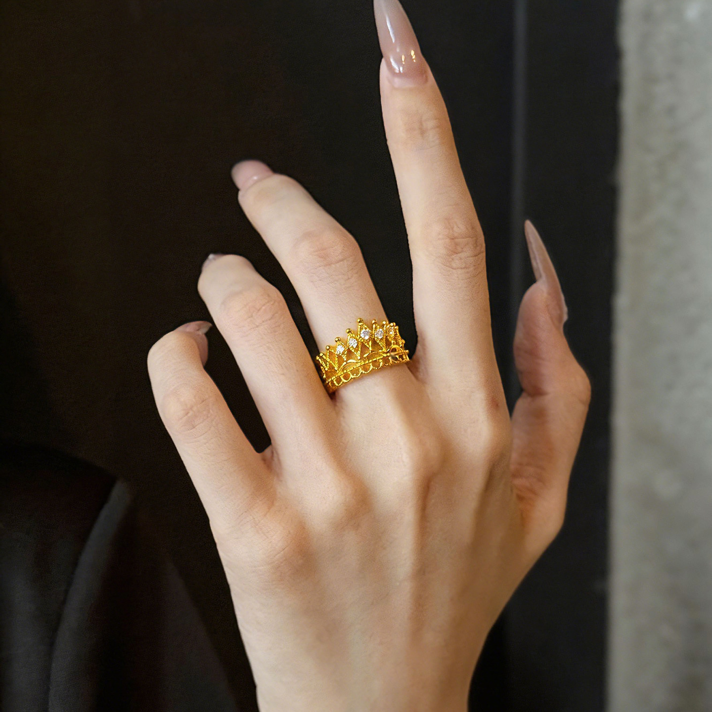 Queyunlai 5D diamond gold ring pure gold 999 king crown ring hollow high-end gift for girlfriend