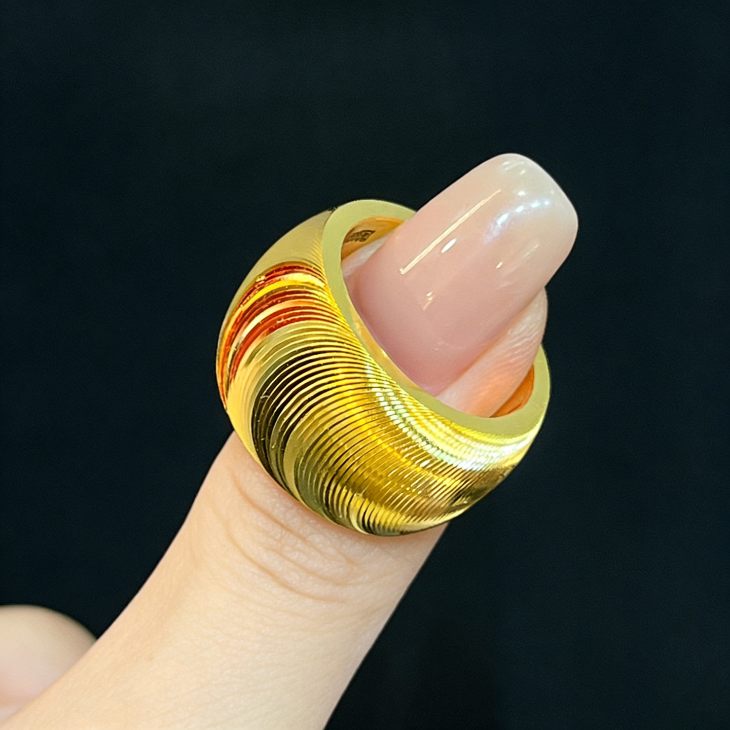 Cat eye effect gold ring glossy 999 pure gold