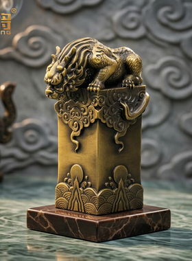 黄铜瑞兽吐水吸水镇水摆件