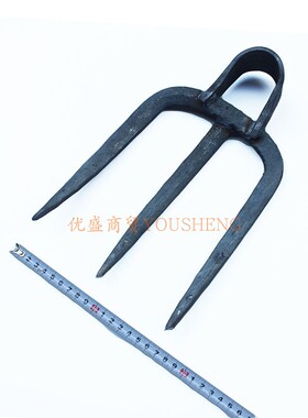 农用三齿大锄头种菜翻地耙子手工锻打弹簧钢长柄种植树大锄头包邮