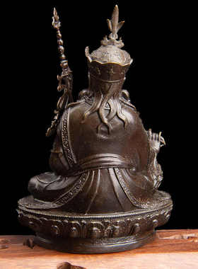 藏式多款铜佛像释迦莲师文殊家用菩萨7cm2寸车饰汽车摆件黄铜做旧