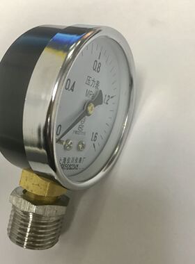 水压表 0-1.6mpa 16公斤 压力 表盘60mm 加不锈钢接头四分牙 G1/2