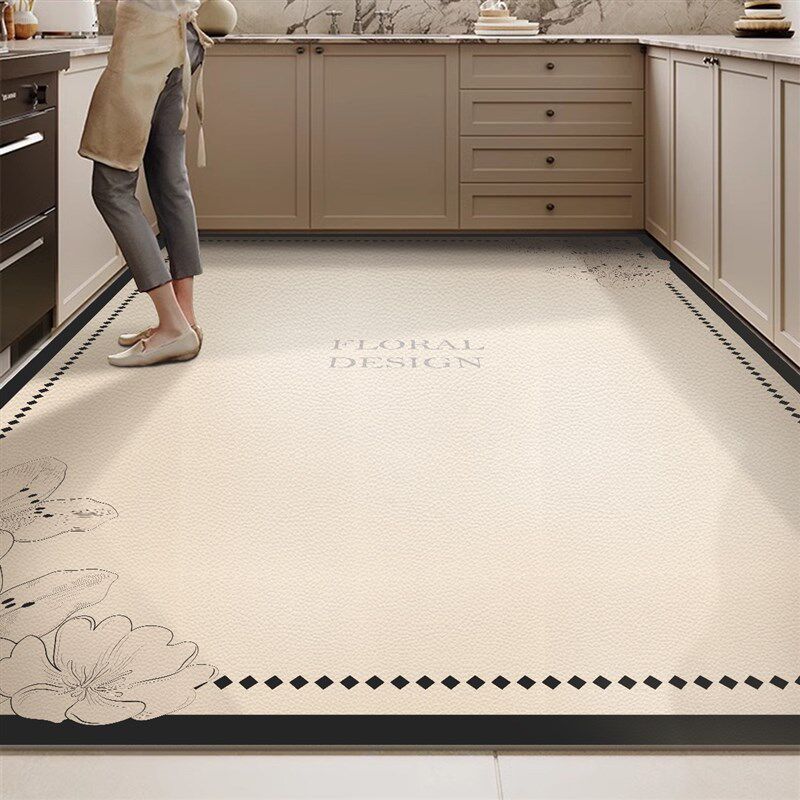 Kitchen special floor mats can be wiped and washed, large-size floor mats are waterproof, oil-proof and non-slip, and are fully covered with large-area carpets.