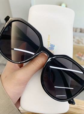 韩版ins墨镜女潮黑色超轻大脸