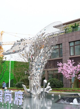 定制不锈钢镂空鲸鱼雕塑酒店商场铁艺网格海洋动物悬挂海豚装饰品