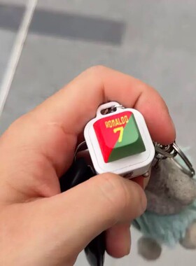创意解压C罗按键挂件发声钥匙扣