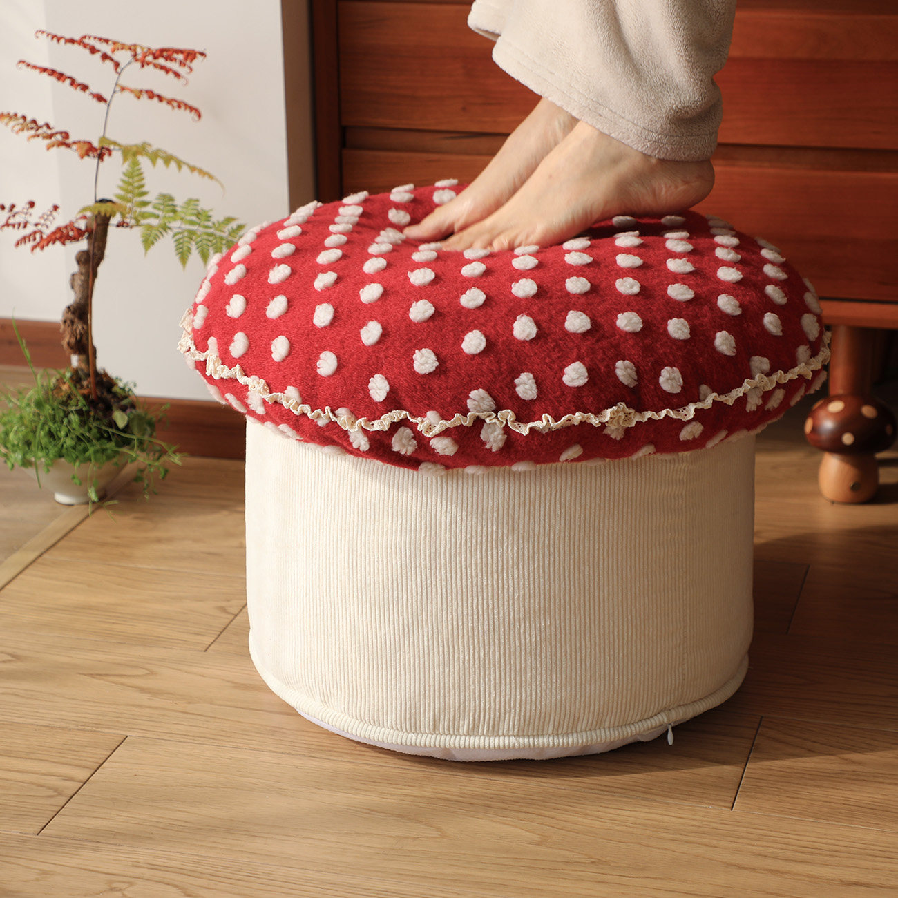 蘑菇墩沙发放脚凳可爱坐墩创意软墩儿童房家居好物搭配新家软装,淘宝优惠券,粉丝福利购,淘宝优惠卷