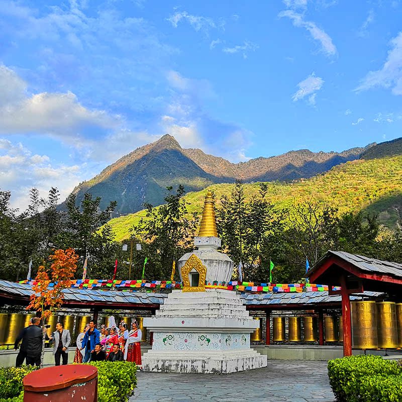 日九寨沟周边一日游 1 四川成都到毕棚沟旅游泡温泉 飞猪旅行保姆车 日九寨沟周边一日游 1 四川成都到毕棚沟旅游泡温泉 飞猪旅行保姆车