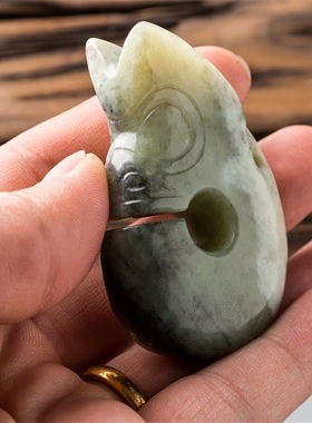 玉熊玉猪龙吊坠河磨玉