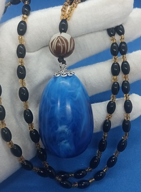 精品现开彩色佛心果老果菩提果原果彩色成品吊坠