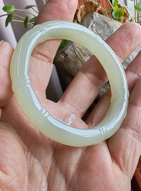 新中式和田青白玉雕花手镯53mm+