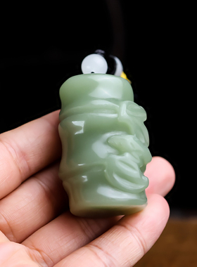 和田玉籽料竹子蝙蝠手把件