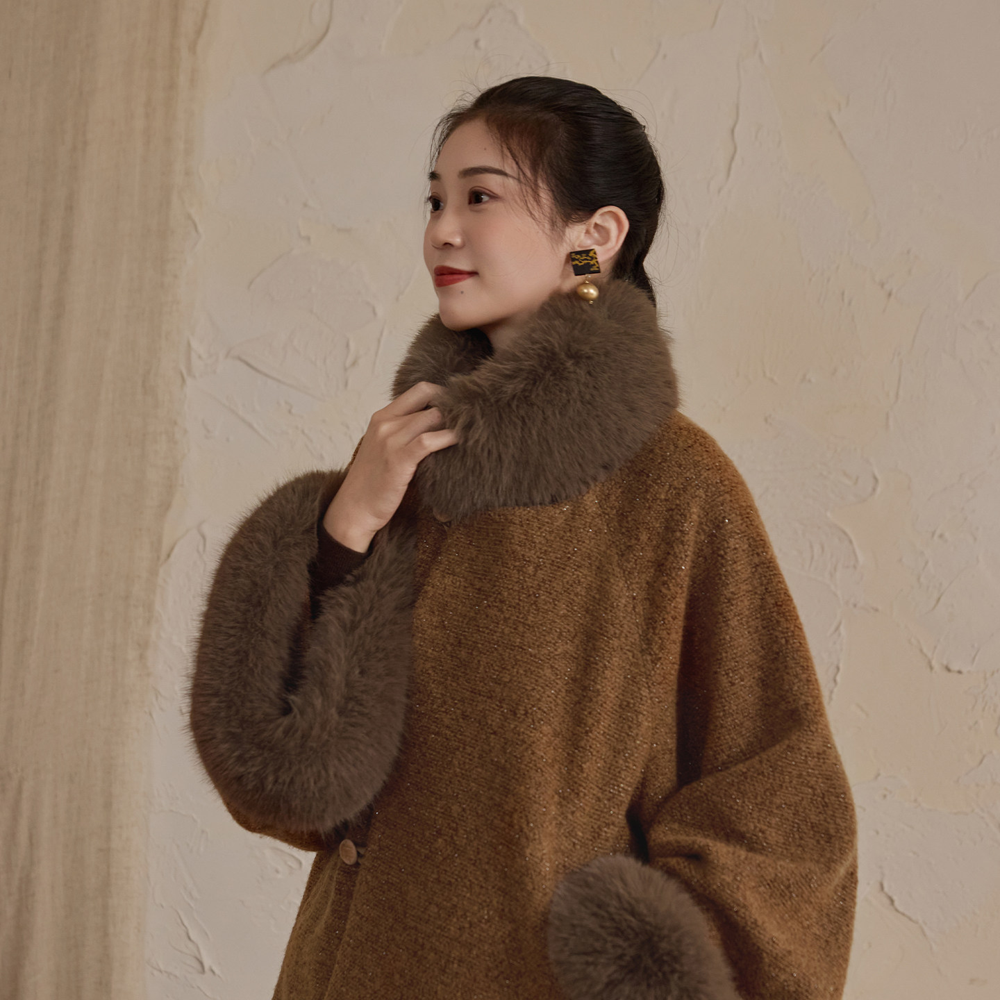 听旬浮光冬季新款汉服女原创复古保暖圆领袍新中式国风羊毛短大衣,淘宝优惠券,粉丝福利购,淘宝优惠卷